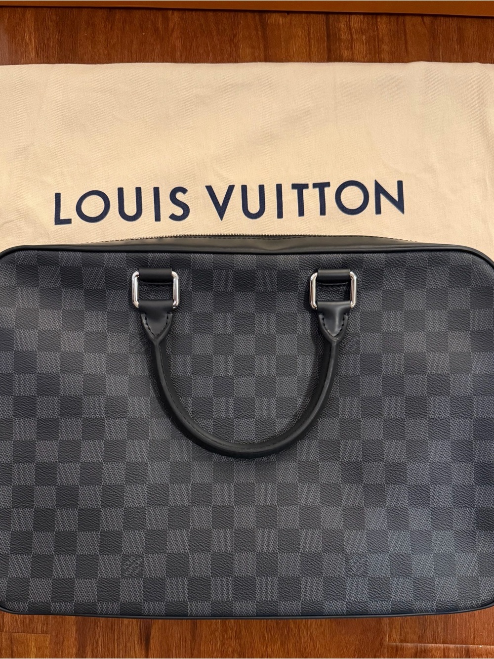 New and Authentic Louis Vuitton Business Bag - Picture 5 of 11